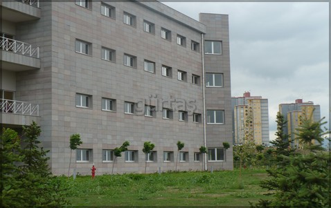 Andezit Taşı ile Mekânlarınıza Doğal Zarafet Katın